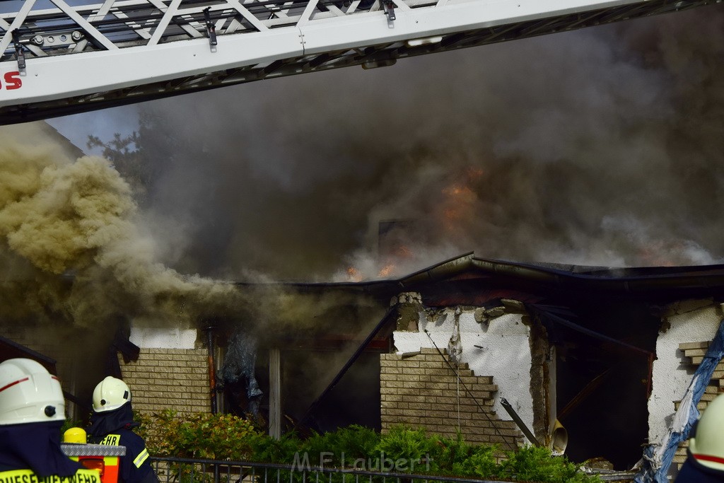 Feuer 2 Y Explo Koeln Hoehenhaus Scheuerhofstr P0087.JPG - Miklos Laubert